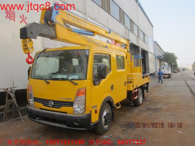 日產(chǎn)16米登高車(chē)采用鄭州日產(chǎn)底盤(pán)加裝上裝部分而成;液壓式三節(jié)折疊臂,最大作業(yè)高度16米,作業(yè)輻度5.7米; 采用國(guó)產(chǎn)、進(jìn)口換向閥及液壓油缸,換向平穩(wěn),操作靈活方便;隨車(chē)安裝四個(gè)液壓支腿,以保證整車(chē)在操作時(shí)的穩(wěn)定性與安全性;支腿與工作臂互鎖,安全可靠,防止誤操作過(guò)位.