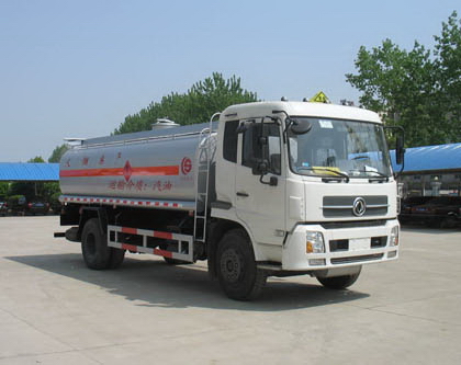 東風(fēng)天錦145單橋油罐車(chē)(加油車(chē))