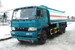 解放后雙橋國(guó)三油罐車